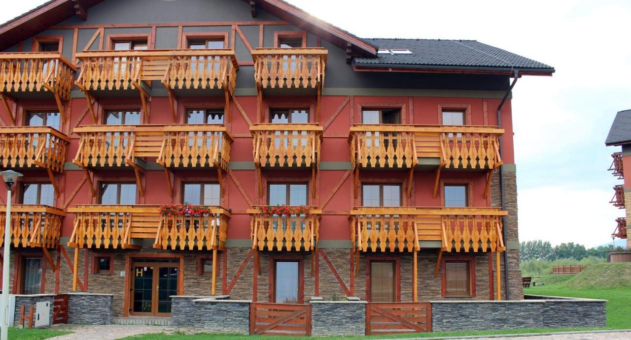 Tatry Golf Apartman Vel'ka Lomnica Eksteriør billede