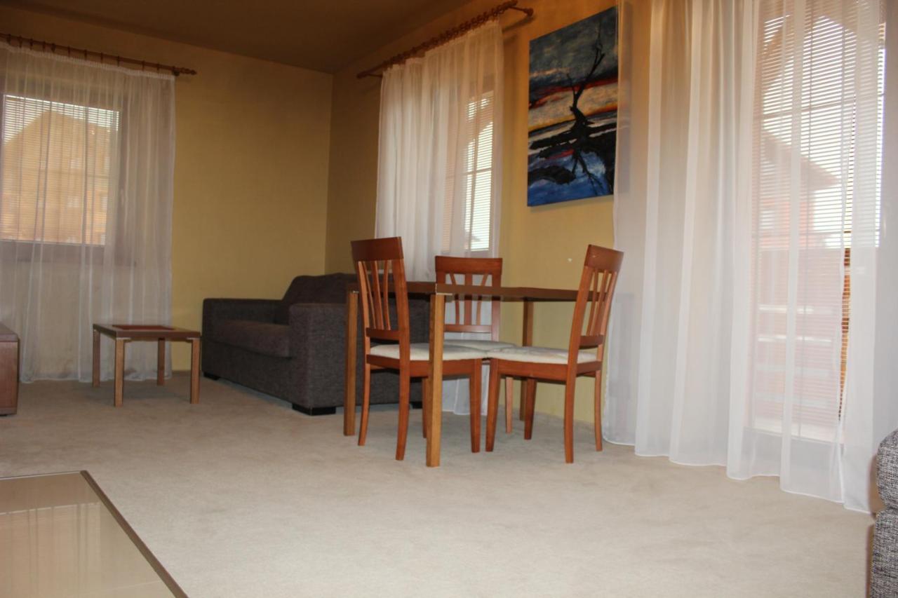 Tatry Golf Apartman Vel'ka Lomnica Eksteriør billede